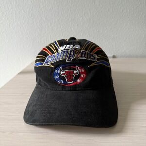 Vintage Starter Chicago Bulls Championship Hat 1998 NBA Locker Room Strapback
